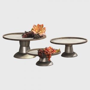 Vineyard Cake Stands