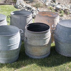 Vineyard Metal Barrel Tub with Handles