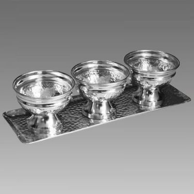 Image of Hammered Aluminum Tray & Footed Bowl
